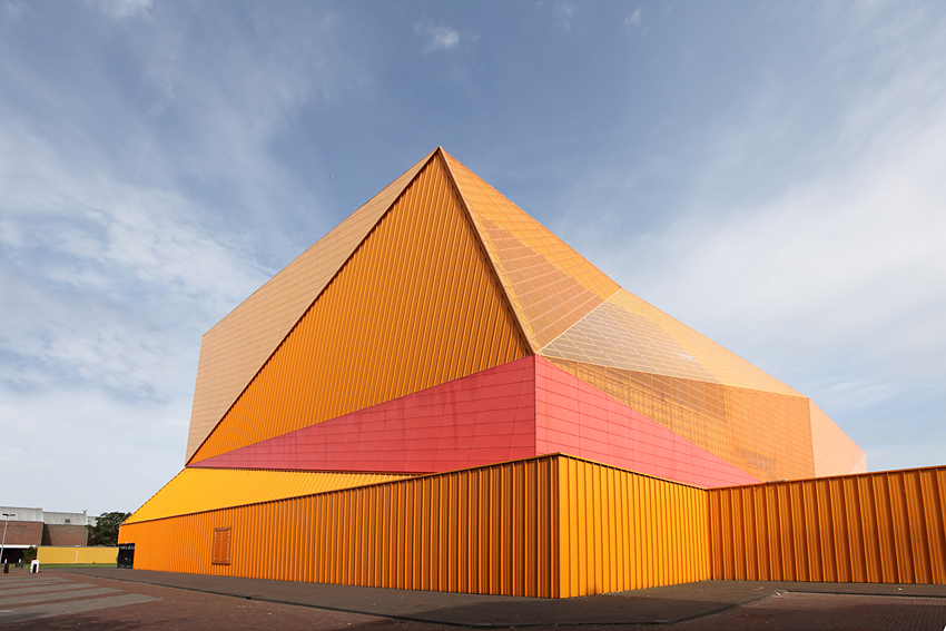Theater_und_Kongresszentrum_Agora_lelysatd_20